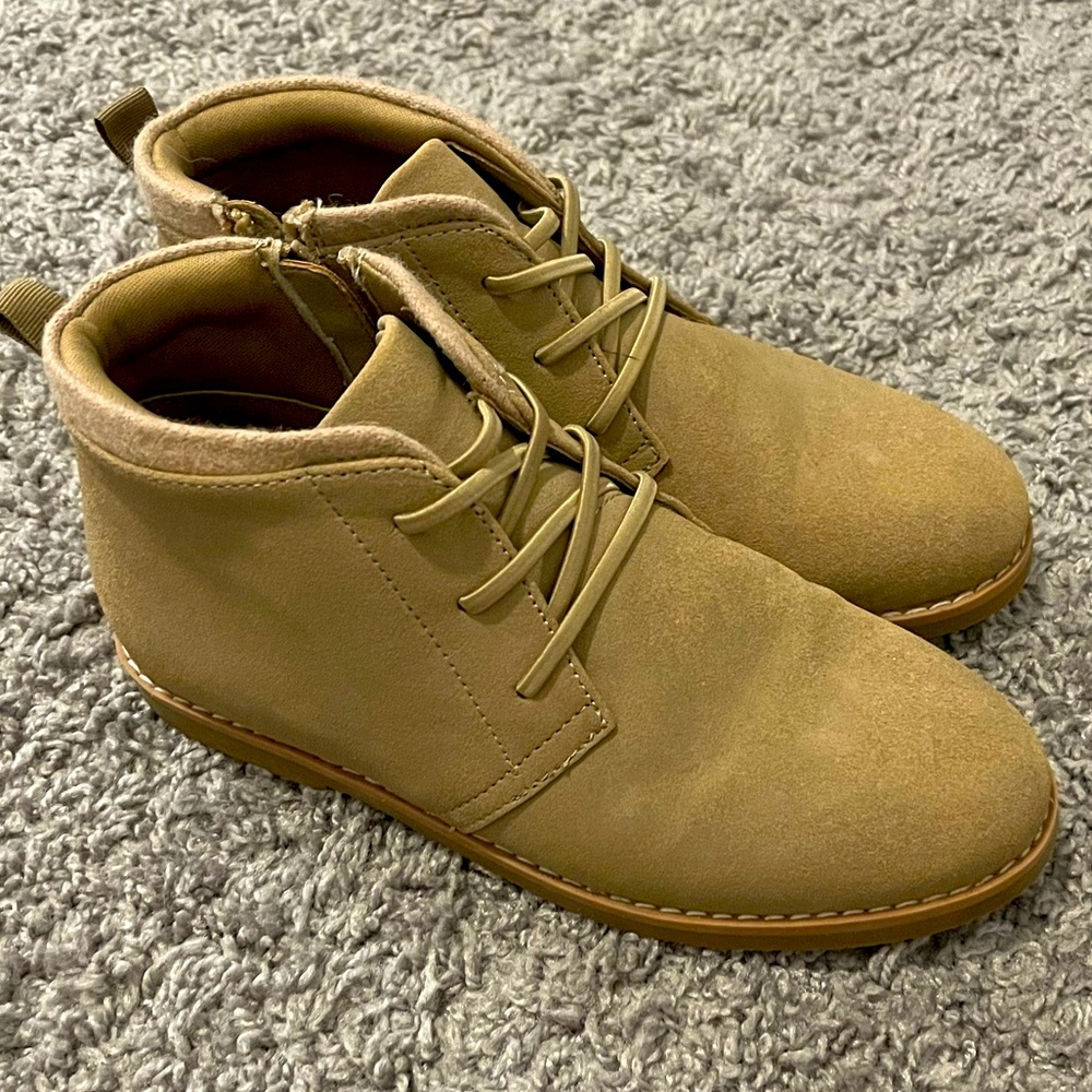 Nordstrom size 3Y boys suede boots